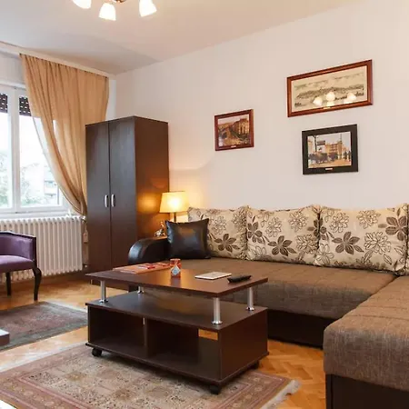 Modern Cozy Apartament Belgrad